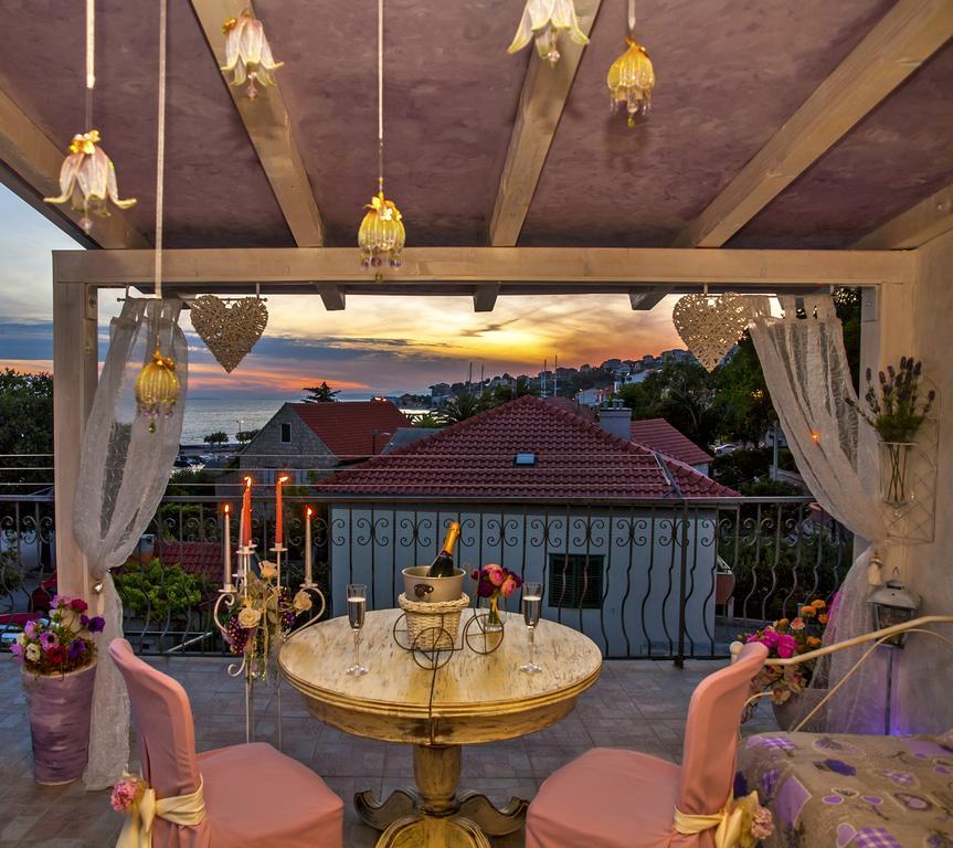 Villa Ria 두기라트 외부 사진